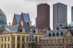 Standbeeld Aletta Jacobs in centrum van Den Haag