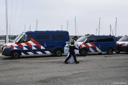 Boot met migranten voor kust Zeeland had geen motor meer