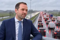 VVD zegt op de eigen site tegen rekeningrijden te zijn, maar Kamerlid Bikkers sluit een kilometerheffing ineens niet meer uit