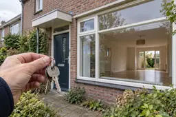 Executeur verkocht geërfd huis te goedkoop aan eigen dochter: rechter stelt schade vast op €65.347