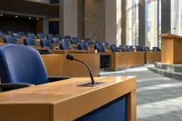 Pieter Heerma betrapt op arrogante machtsgreep: CDA-minister wil parlement buitenspel zetten na eigen ambtelijk geblunder