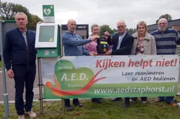 50e-AED-bij-GMB-B-W-Klaver-IJhorst-4352-bew