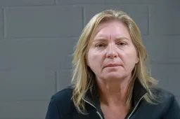 5lZXIkRpOJICbWYJgImdbZ1vWx6