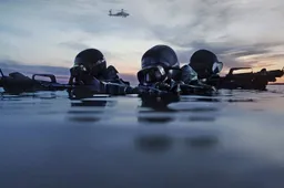 qrYngi9ncoBHNmRXFIi6HNAzA1S