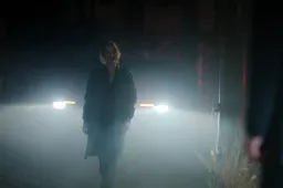 The_Lincoln_Lawyer_n_S4_E10_00_03_09_01R