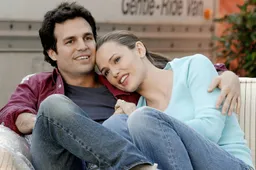 xLVk9A6FL5vwNvBkWgL370bFsZi