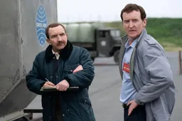 Tom-Thurman-Eddie-Marsan-and-DCI-Harry-Bell-Tony-Curran
