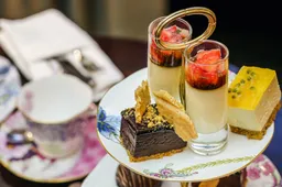 Zo organiseer je zelf een high tea