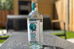 Merser White Rum Review: 'Een allemansvriend'