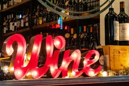 Hier kun je binnenkort wijn drinken onder de sterren