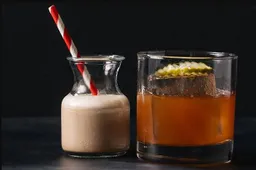 Bar creëert cocktail met smashburger: The Malevolent James