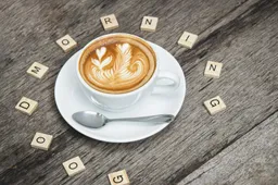 Helpt koffie echt met wakker worden?