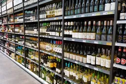 Denemarken pakt alcohol in de supermarkt aan