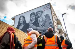 Buurtbewoners verrast door muurschilderingen in hun wijk: ‘Heeft iemand dit met de handen gemaakt?’