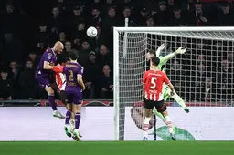 LIVE | PSV met Saibari en Lang binnen de lijnen op jacht naar aansluitingstreffer tegen Go Ahead Eagles