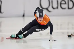 Lotte (18) uit Wergea ging op shorttrack omdat ze met boardingkussens wilde slepen, nu rijdt ze in Calgary het WK