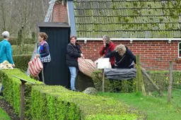 Voorjaarsschoonmaak in De Spitkeet: bestuur vraagt hulp via NLdoet