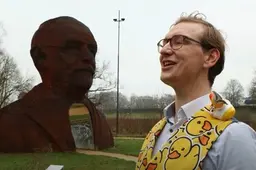 Eindhovenaar Martin maakt als Entert Eendje carnavalsliedjes: 'Ik hou van flauwe humor en muziek'