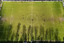 Elf goals op Ameland, keeperstrainer (43) redt de meubelen bij TOP’63