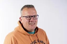 Ga het publiek vermaken in plaats van scheidsrechters een zware avond te bezorgen | column Johan Stobbe