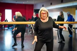 Hier dansen mensen met een fysieke beperking: ‘Jarenlang zocht ik naar manier om in beweging te blijven’