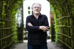 Bert Visscher (64) stopt met grote shows. Toch? ‘Dat podium blijft trekken. Altijd’