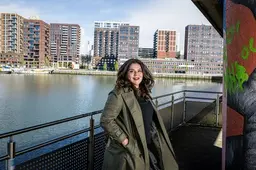 Wie hulp nodig heeft, kan altijd terecht bij Bahia (45): ze wordt daarom de ‘burgemeester’ van Zuid genoemd