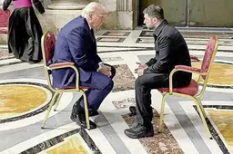 Onverwacht gesprek tussen Zelenski en Trump hét beeld van uitvaart paus: ’Precies zoals Franciscus gewild zou hebben’
