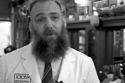 Barbier Miky van kapperszaak Schorem overleden: ‘Je laat ons verloren en gebroken achter’