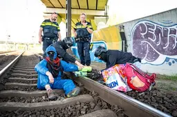 Het ‘bonnetje’ van vijf spoorblokkades? Ruim 3 miljoen euro: ‘We kunnen niet overal hekken neerzetten’