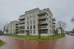 Windscherm op Nuenens balkon mag blijven, bezwaar afgewezen van buren die het niet eens konden zien