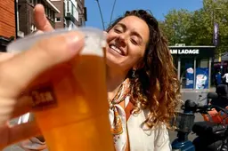 Video: zo zag Koningsdag 2025 in Schiedam eruit