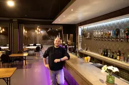 Horecaman Geert (41) ziet uitgaan veranderen: ‘Liever een cocktail dan eindeloos bier drinken zoals wij vroeger’