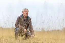 Laagste aantal vlinders ooit geteld. Siep (76) zoekt onverminderd door naar de aardbeivlinder bij Hemrik