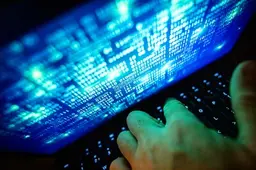 Rotterdamse politie houdt twee verdachten aan voor twee cybercrimezaken