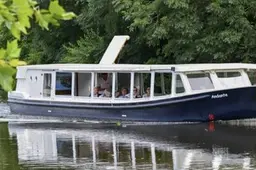 Psst, hij vaart weer! Fluisterboot Andante laat je Vlaardingen van een andere kant zien