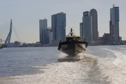 Havenbedrijf test schip dat ‘opstijgt’ uit het water: ‘Reageert goed op het roer’