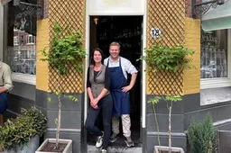 Huisgemaakte loempia's en lokale bieren: op bezoek bij café De Kloeg in Kralingen
