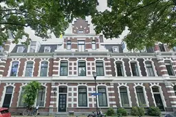 Statig paleis met bios en muziekkamer in Kralingen zoekt miljonair