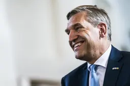 Hans Wijers stopt, Sybrand Buma alleen verder als informateur ‘om geen tijd te verliezen’