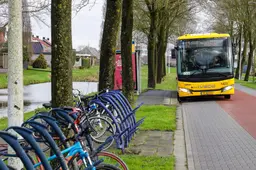 Friesland kan aan de bak met toegankelijk maken bushaltes: ‘Het geld komt als geroepen’