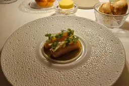 Bisque in Groningen wordt aan alle kanten opgehemeld als fantastisch restaurant. Tijd voor een bezoek