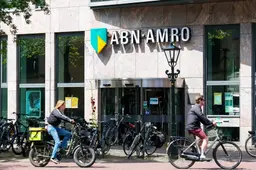 Sanering bij ABN Amro staat niet op zichzelf: ’Er staan elders nog veel meer reorganisaties op stapel’