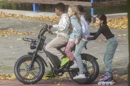 Praat mee | Ouders moeten hun kinderen zelf laten fietsen naar school en sport