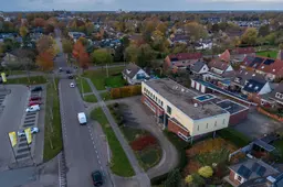 Sportschoolhouder Ehsan koopt oude politiebureau in Joure. ‘Plannen liggen nu bij de gemeente’