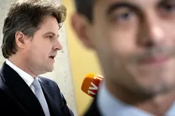 Zolang de VVD niet aan tafel zit, is de formatie nog niet begonnen | LC commentaar