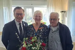 Koninklijke onderscheiding voor Grietje Bron-Bron (79) uit Ureterp