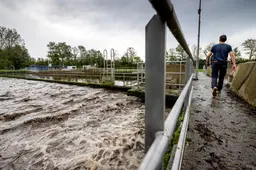 Te veel PFAS in rioolwater Heerenveen, Sneek en Vlieland: hier kwamen de stoffen vandaan
