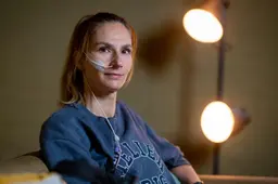 Zieke Cambuur-vrijwilliger Jessie (42) zamelt geld in voor haar laatste redmiddel in Spanje