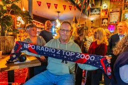 Top 2000-bus kidnapt jarige Frits (50) uit Nieuwehorne: ‘Gewoanwei haw ik de toutsjes yn hannen, mar ik lit it no allegear los’
